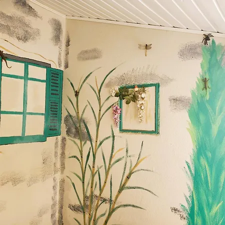 Dom wakacyjny Agreable Maison De Avec Patio Sigean